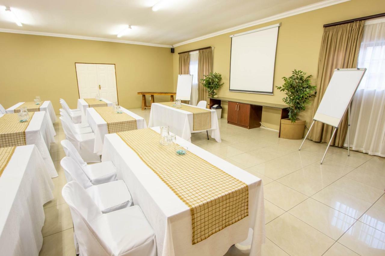 Tambati Overnight And Conference Center Polokwane Exterior photo